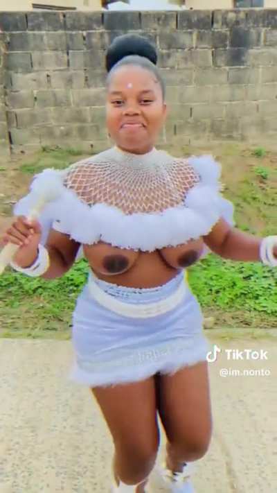 Her Boobs 🫶🏽