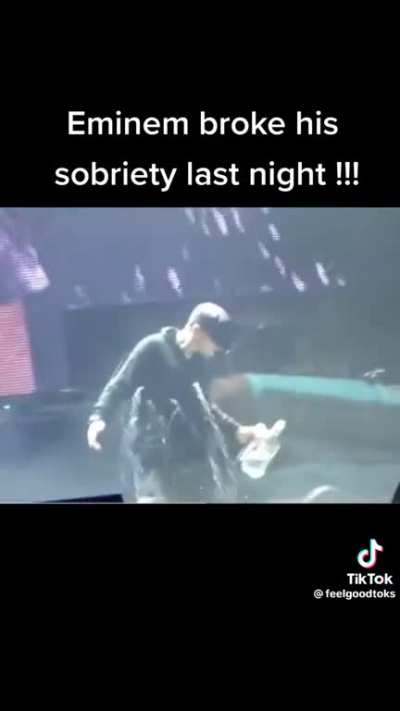 Em breaks his sober streak 😞