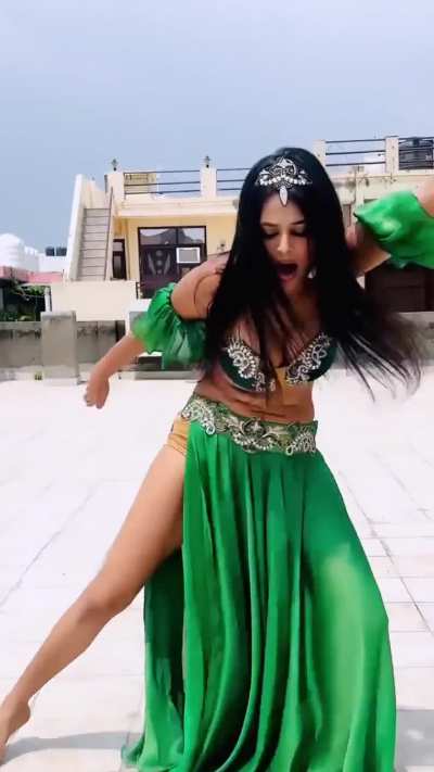 Divya Ralhan 