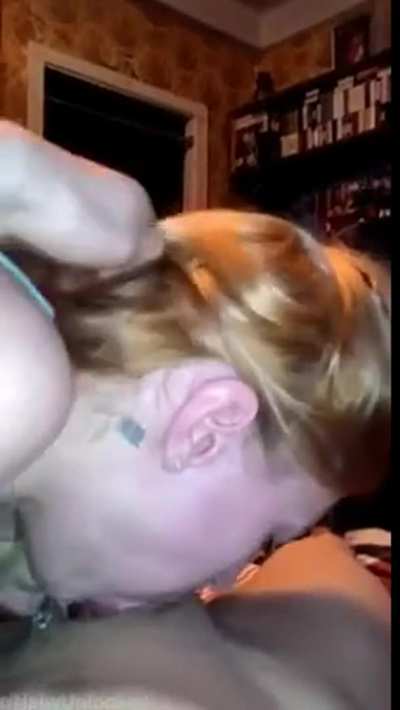 Blonde with Impressive Deepthroat