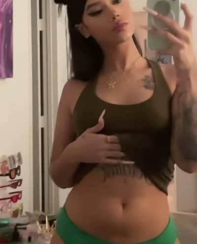 🤤