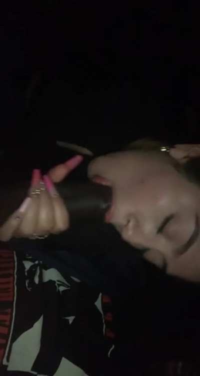she told her bf she went grocery shopping but instead she sucking 🍆