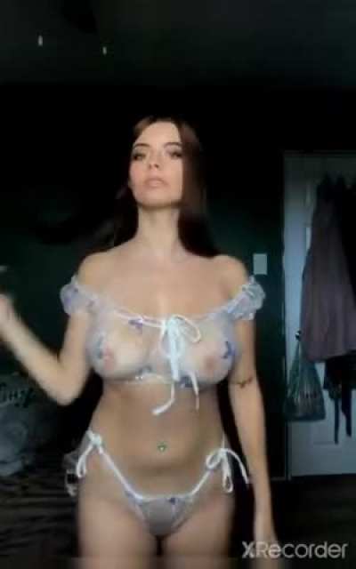Grab Folder of Her in Comme<wbr>nt👇👇