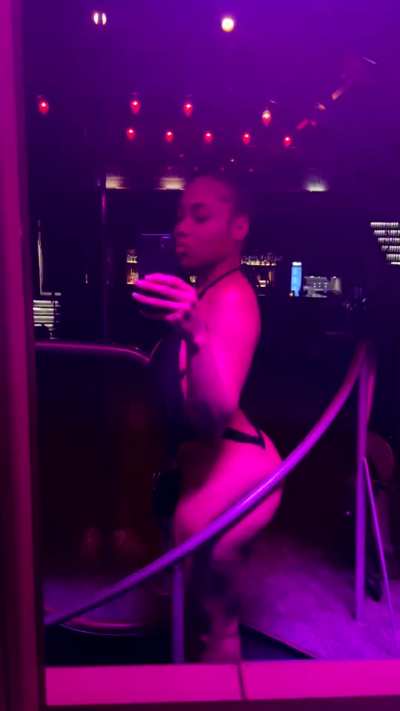 Come for the face, stay for the waist… leave for the ass