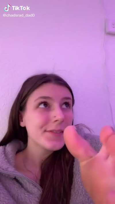 @chadsrad_dad0 feet