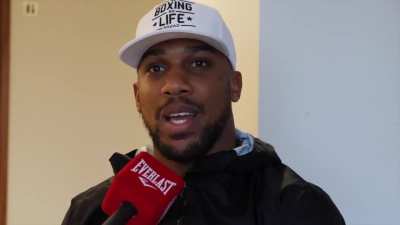 AJ with some wise words to Oleksandr Usyk. They fight 8 days from now!