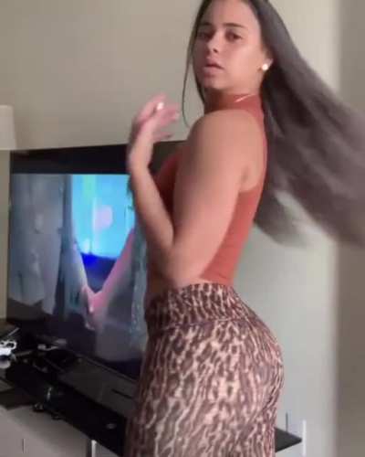 Sexy ass Rosaris