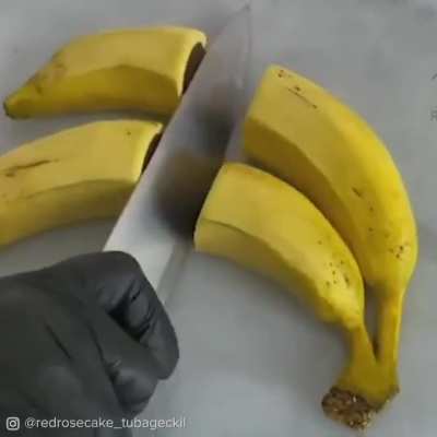 These cakes are so realistic