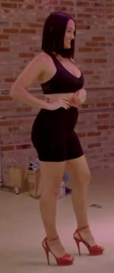 Nikki Bella