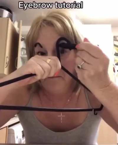 Simple eyebrow tutorial
