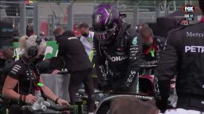 Race director's alternative to switching to the crowds