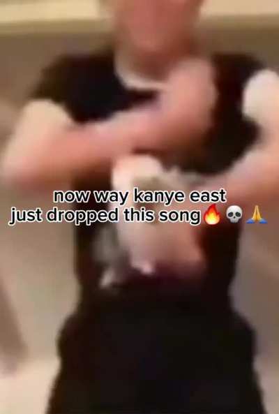 Kanye east always had the ð¥ songs fr