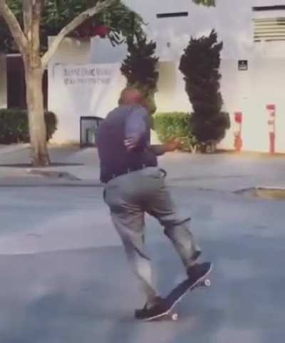 oh my god he on X Games mode