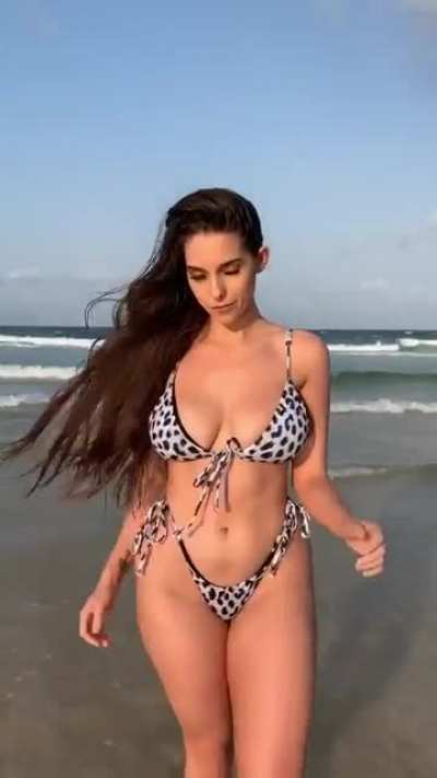 Georgia Carter (@geo<wbr>rgiac<wbr>arter<wbr>offic<wbr>ial) [Instagram]