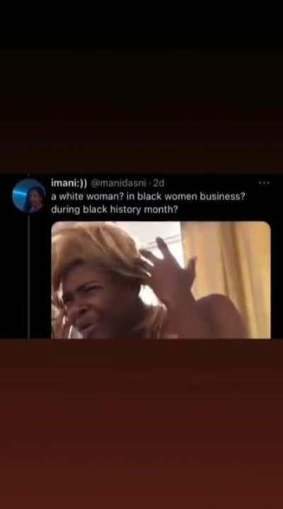 Twitter moment
