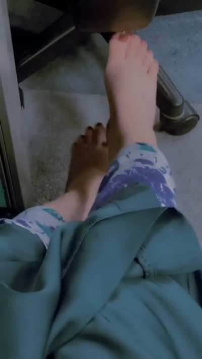 Office Feets