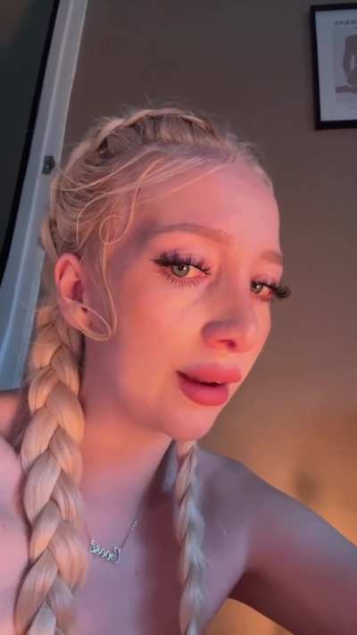 I'm actually looking for a boyfriend who can deal with gassy body :c