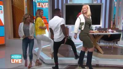 I lowkey feel bad for Iggy, whenever she goes on TV and stuff all they want is for her to show off her butt