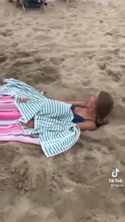 MOM! I caught a seagull!