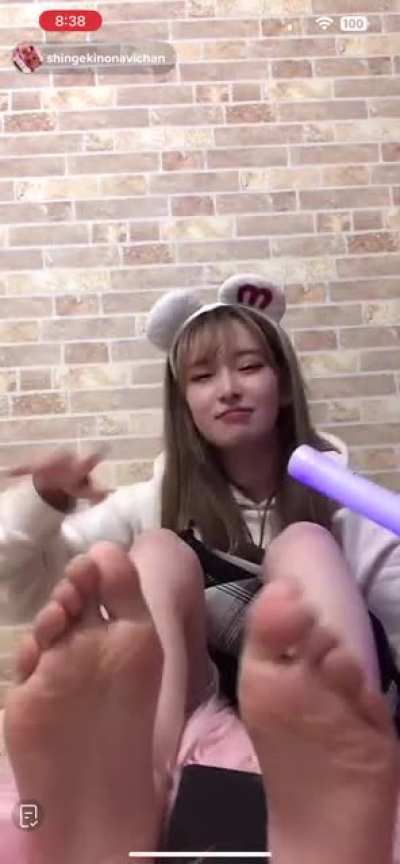 TikTokFeet - Video #9472