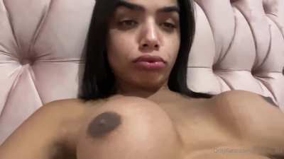 Sexy gorgeous trans Queen cum 