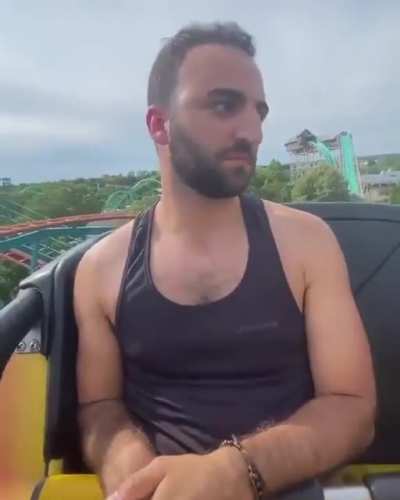 Air Force Pilot unfazed by amusement park rides