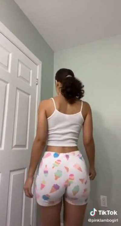 Lovely jiggle.