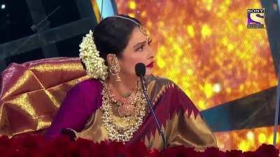 Unpopular opinion but Rekha to date hinting towards relationship with Amitabh is undignified. It’s been 4 decades. I can’t understand ppl who encourage this kinda behaviour in the name of true love