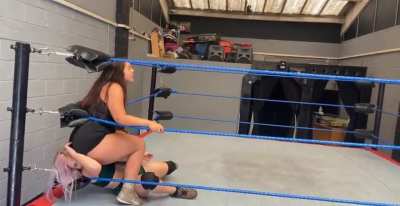 She's Back At It With Another Grinding Stinkface