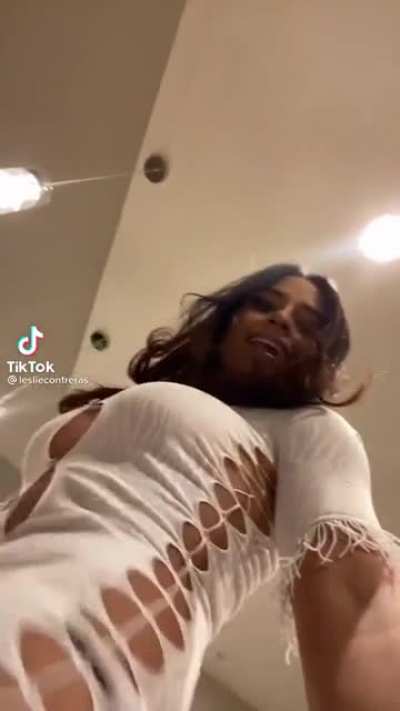 New hip move trend, stupid but kinda hot ig
