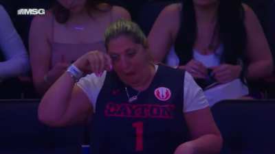 [Highlight] Obi Toppin's mother cries as MSG crowds shouts 