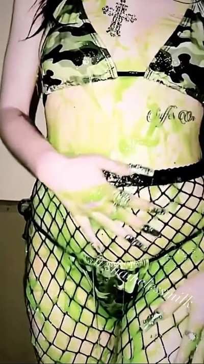 I can’t wait to get slimey again. Getting slimed in public was so hot.