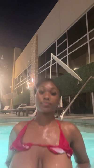Come swim with me