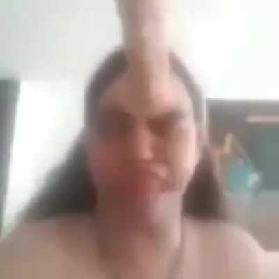 certeza q esse cara é de curitiba só tem velho maluco