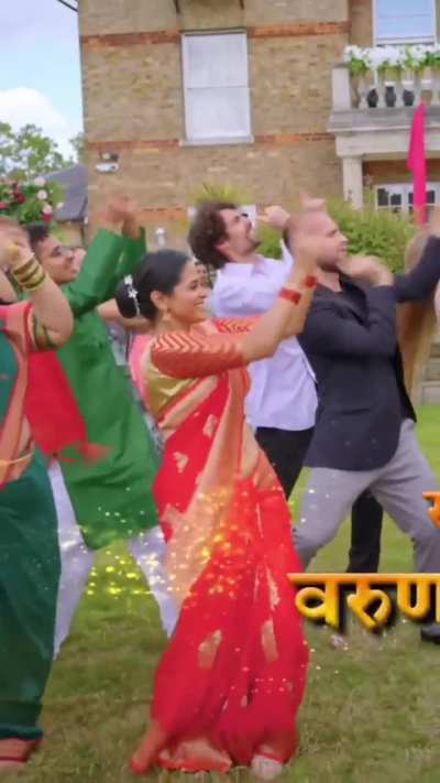Deepti Devi ची सेक्स<wbr>ी बेंबी 