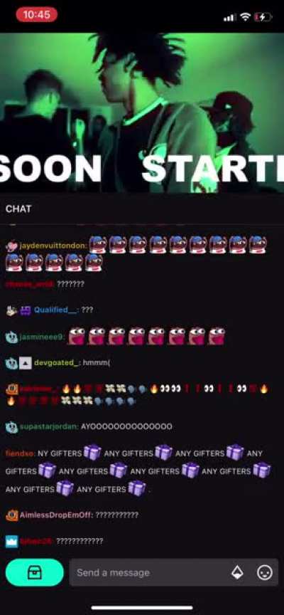someone explain this imagine being MommaDropEmOff you watching the stream and hear your son saying this live