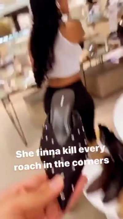 Jania thick asf 🤤