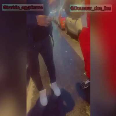 Douceur des 1l3s avec Barbie 3gypt1enne