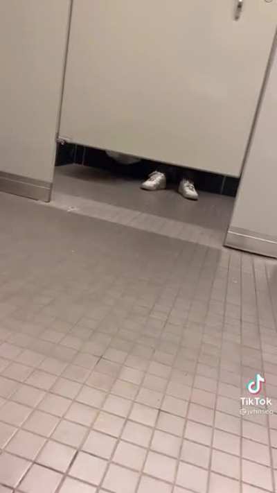 he helped the kid poop
