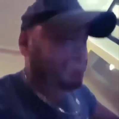 taner abimiz mallığıyla ünlü oluyor