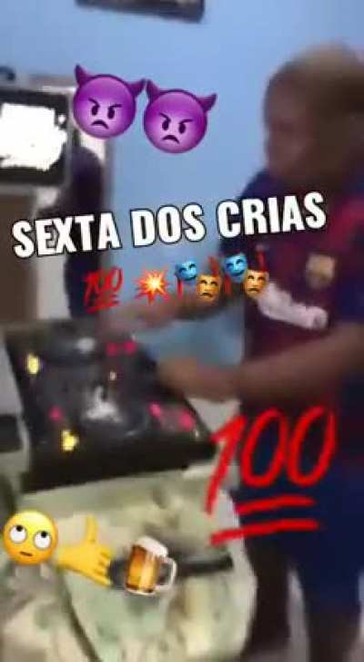 🙄🤙🍺 DECLARO OFICIALMENTE A PRIMEIRA SEXTA DOS CRIAS DO MES ESTA COMEÇANDO 🙄🤙🍺