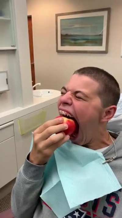 This guy's ability to open his mouth