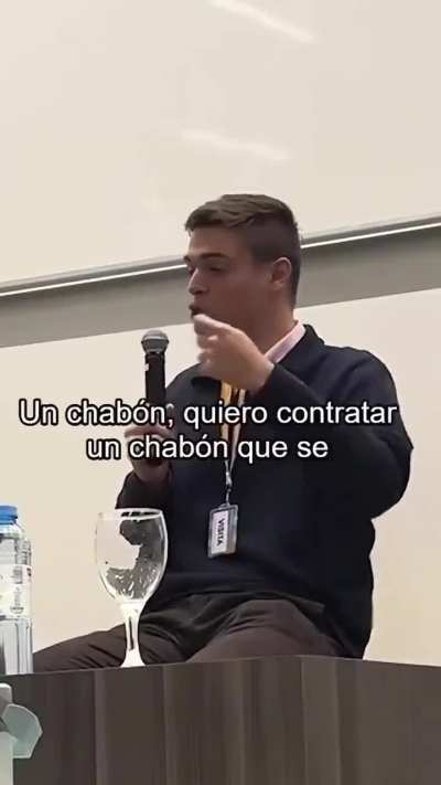Este es un pelotudo