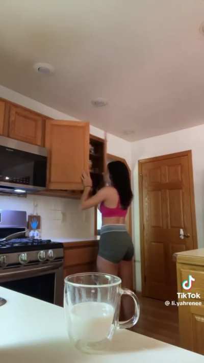 liyahrenee0 - Video #8878
