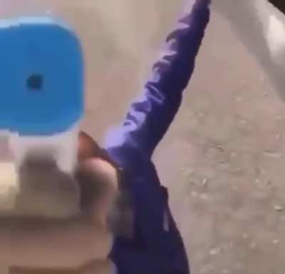 Va por ahí