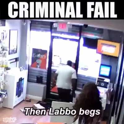 2 Robbers 1 Smart manager