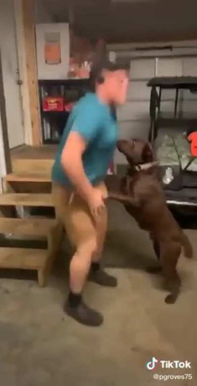 I know how that feels, hop it off buddy