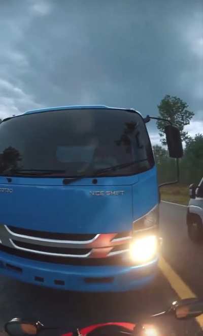 What game is this? Quite scary.