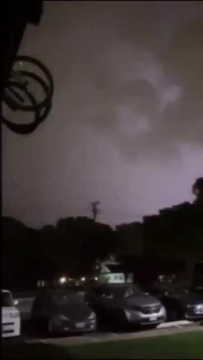 Lightning is just so beautiful