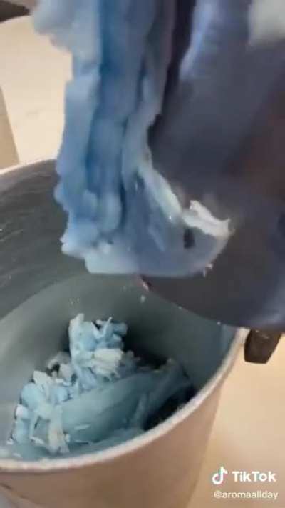 Oddly satisfying